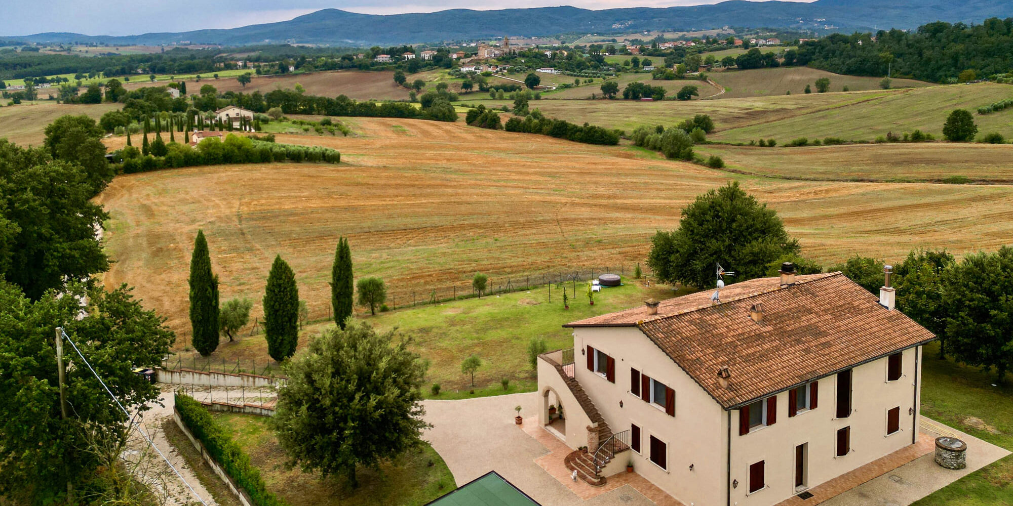 Casale Cerquotta – 360° view on Umbrian hills