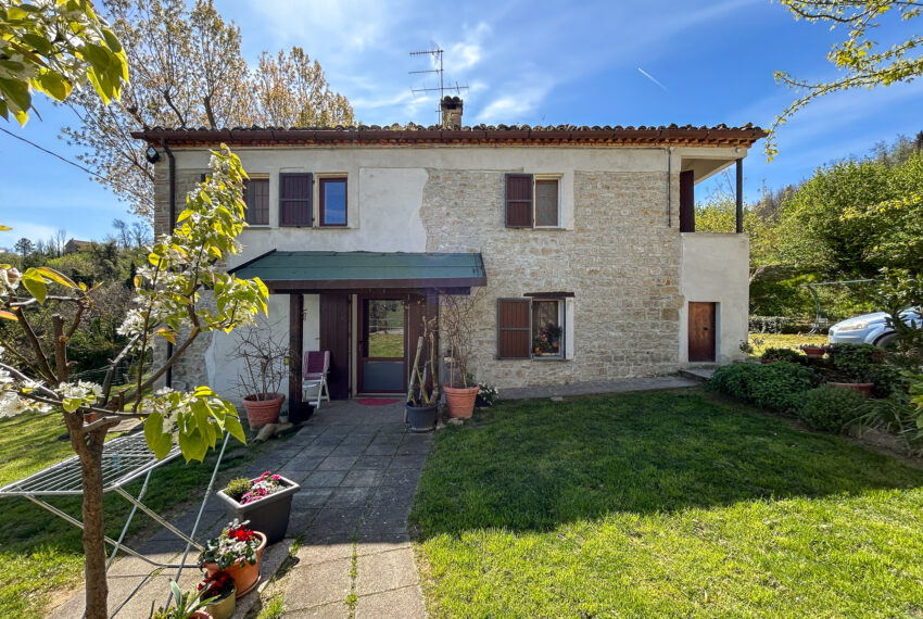 casale del pesco -05