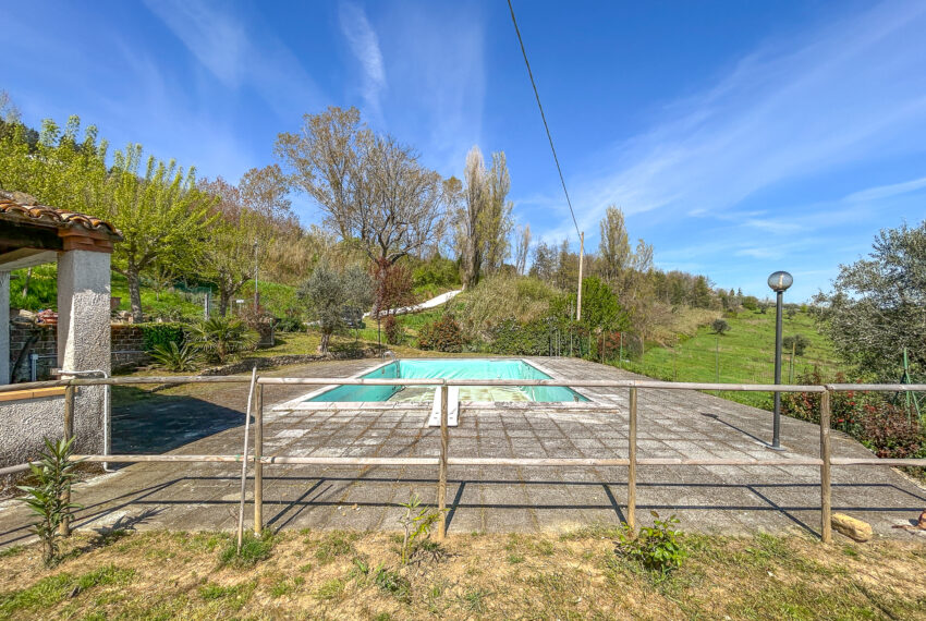 casale del pesco -08