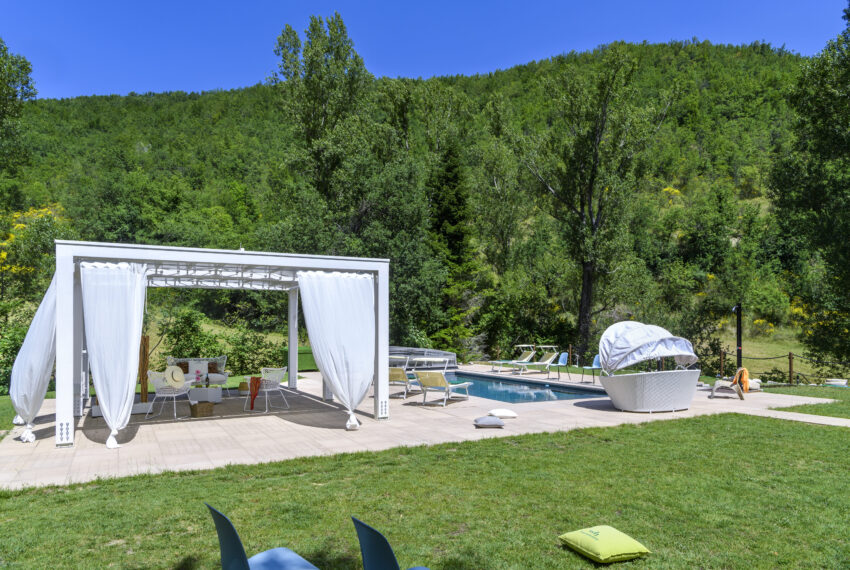 casalino-galassi - -marcheholiday-villas_54151115655_o