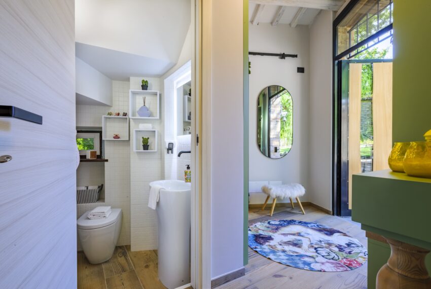 casalino-galassi - -marcheholiday-villas_54151618684_o